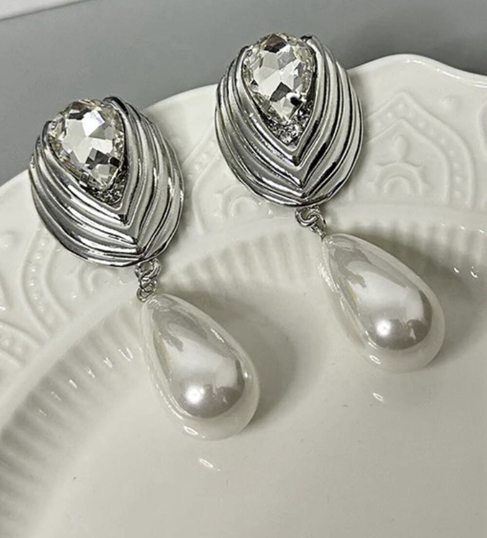 Copied - Silver Tone Rhinestone & Faux Peart Teardrop Dangle Statement Earrings